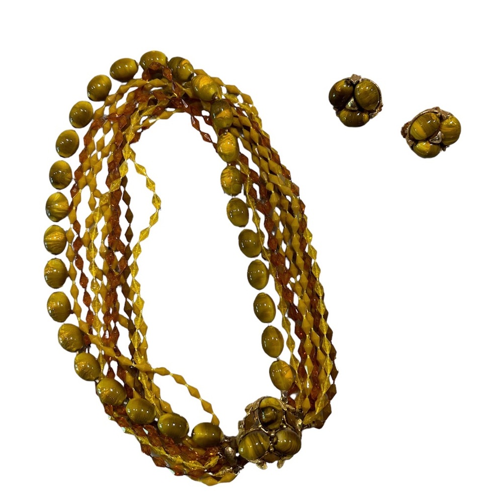 Vintage 60’s necklace and earring set.